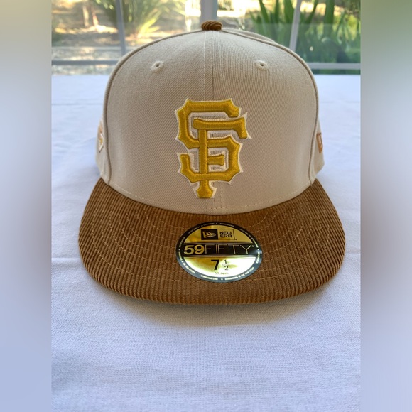 Other - SAN FRANCISCO GIANTS CORDUROY VISOR 59FIFTY FITTED